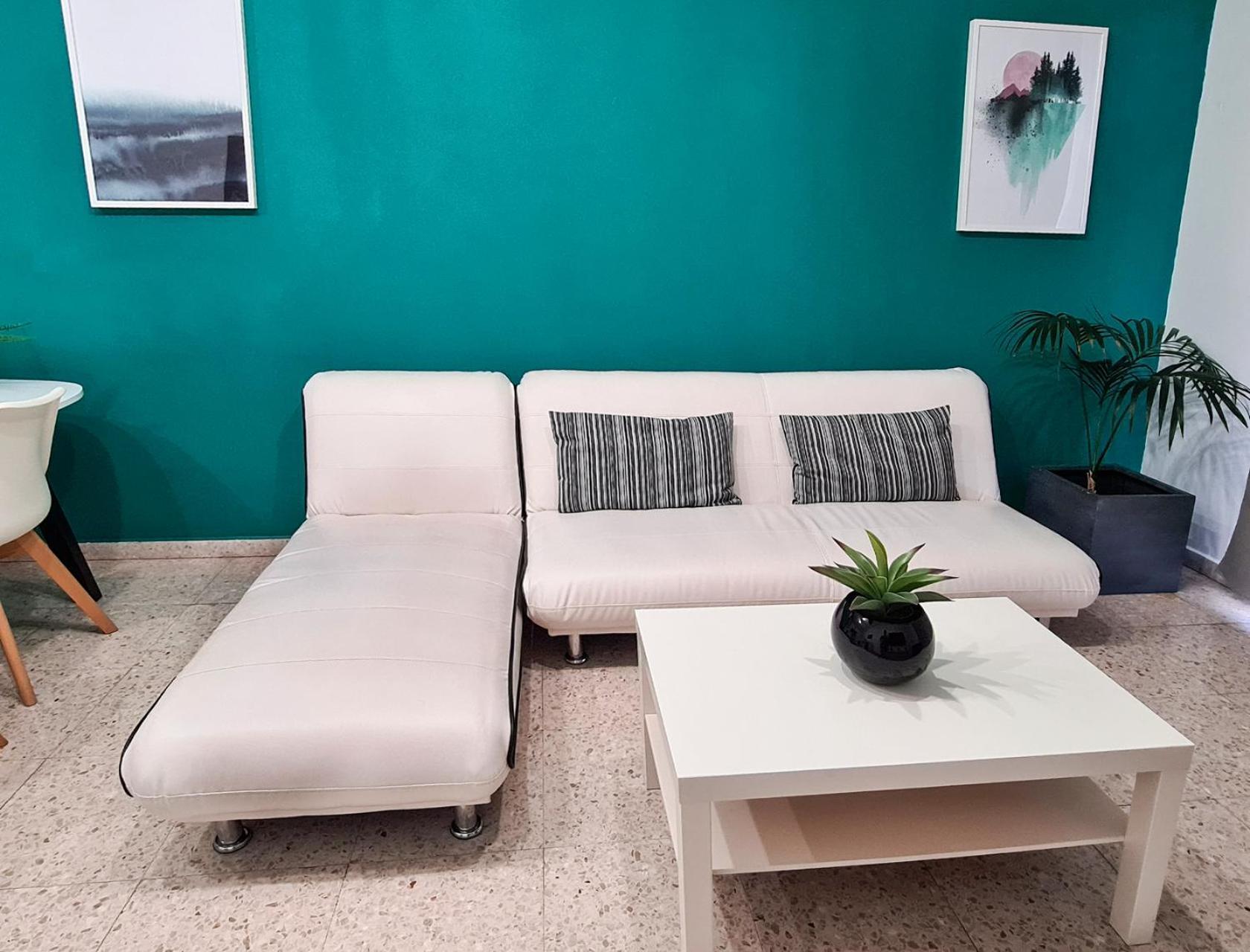 Pandora's - Margarita Gardens Apartment